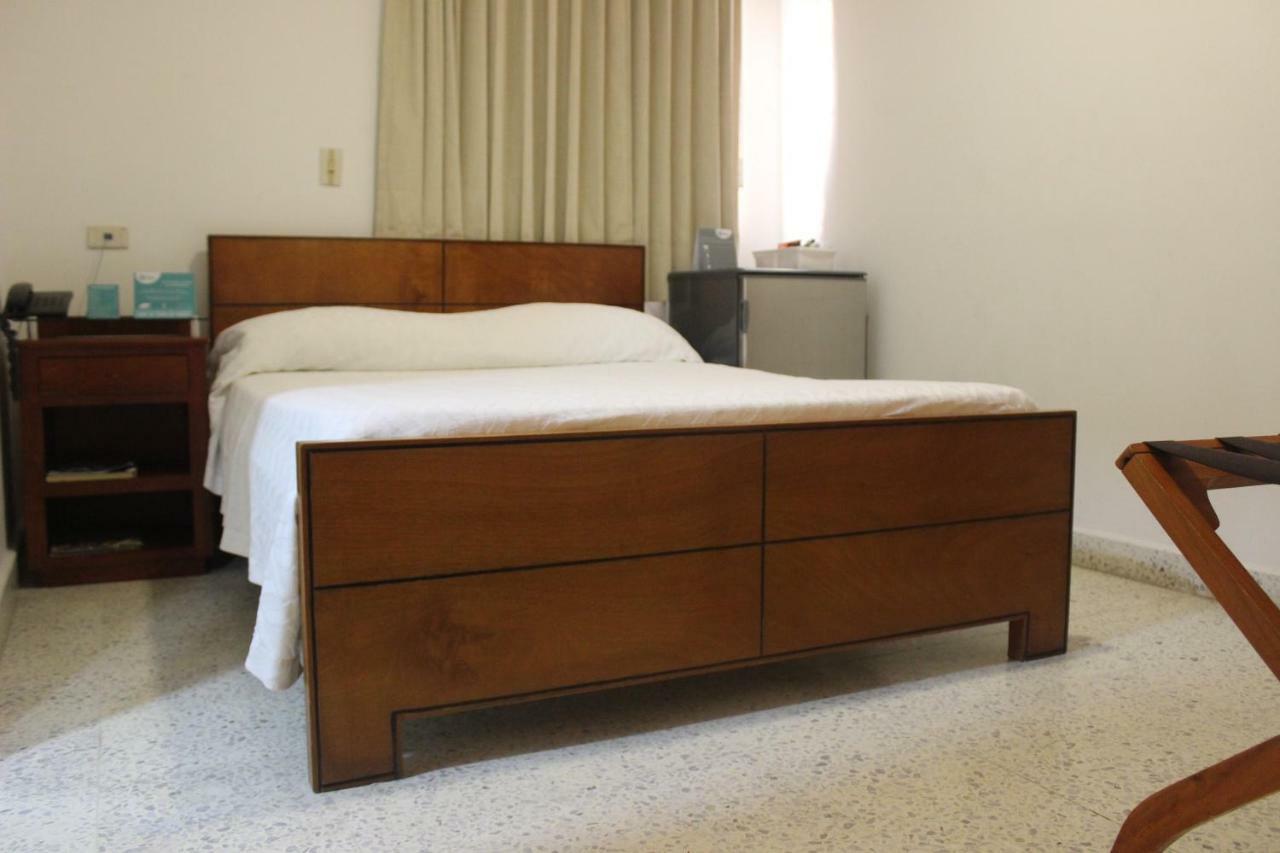 Hotel Monterrey 바랑키야 외부 사진
